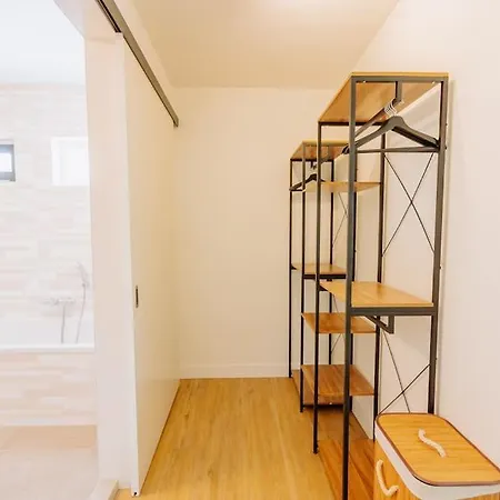 Brand New Luxurious 6 Bedroom In וילה אמסטרדם