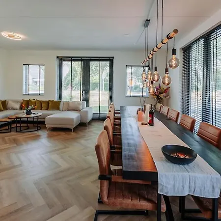 Brand New Luxurious 6 Bedroom In *