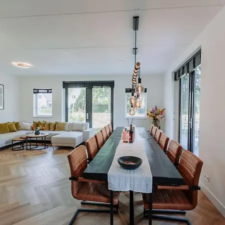 Brand New Luxurious 6 Bedroom In * Amszterdam