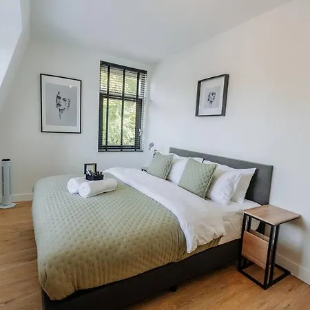 Brand New Luxurious 6 Bedroom In Amszterdam